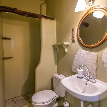 Regenesis 别墅 Kardhianí