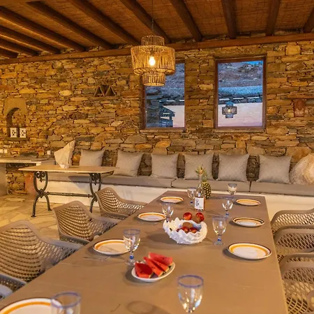 别墅 Regenesis Kardhianí