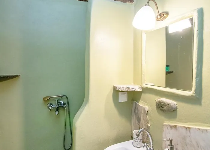 Regenesis וילה *